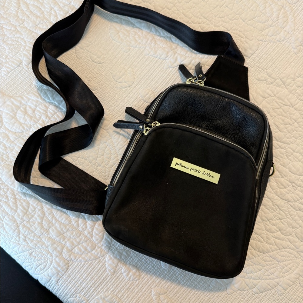 Petunia Pickle Bottom Criss-Cross Sling in Twilight Black